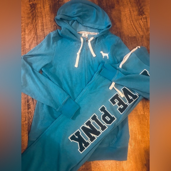 PINK Victoria's Secret Tops - 💙VINTAGE VS PINK Hoodie and Sweatpants Set💙